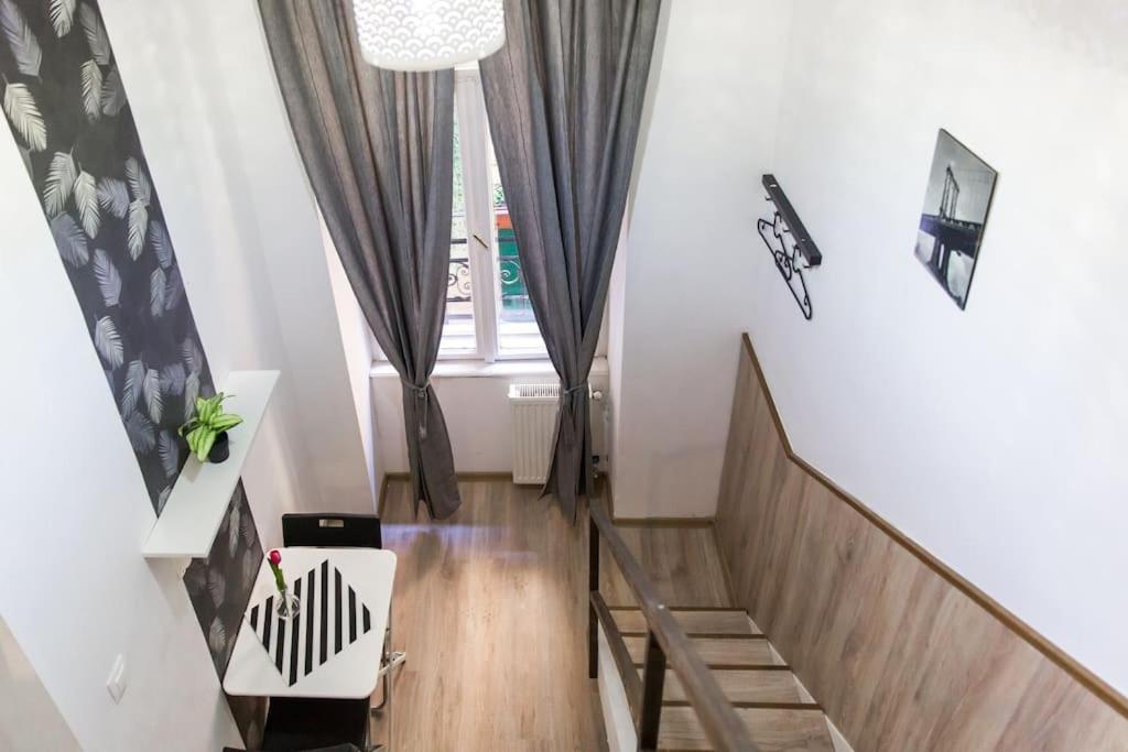 Central Budget Lofts Apartment Budapest Exterior photo