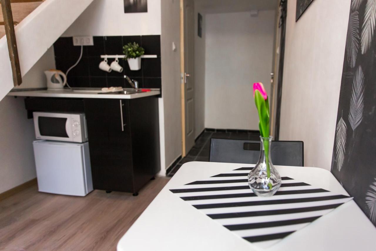 Central Budget Lofts Apartment Budapest Exterior photo