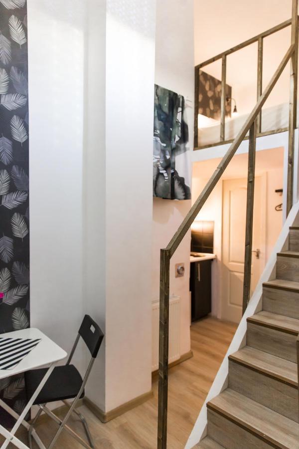 Central Budget Lofts Apartment Budapest Exterior photo