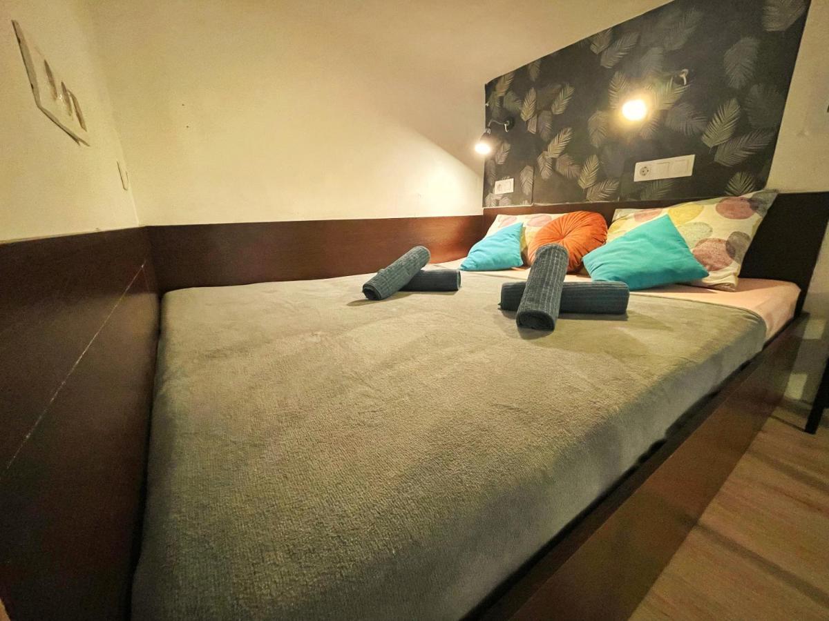 Central Budget Lofts Apartment Budapest Exterior photo