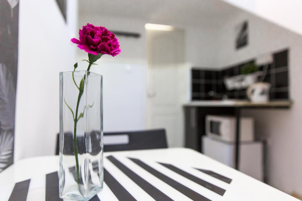 Central Budget Lofts Apartment Budapest Exterior photo