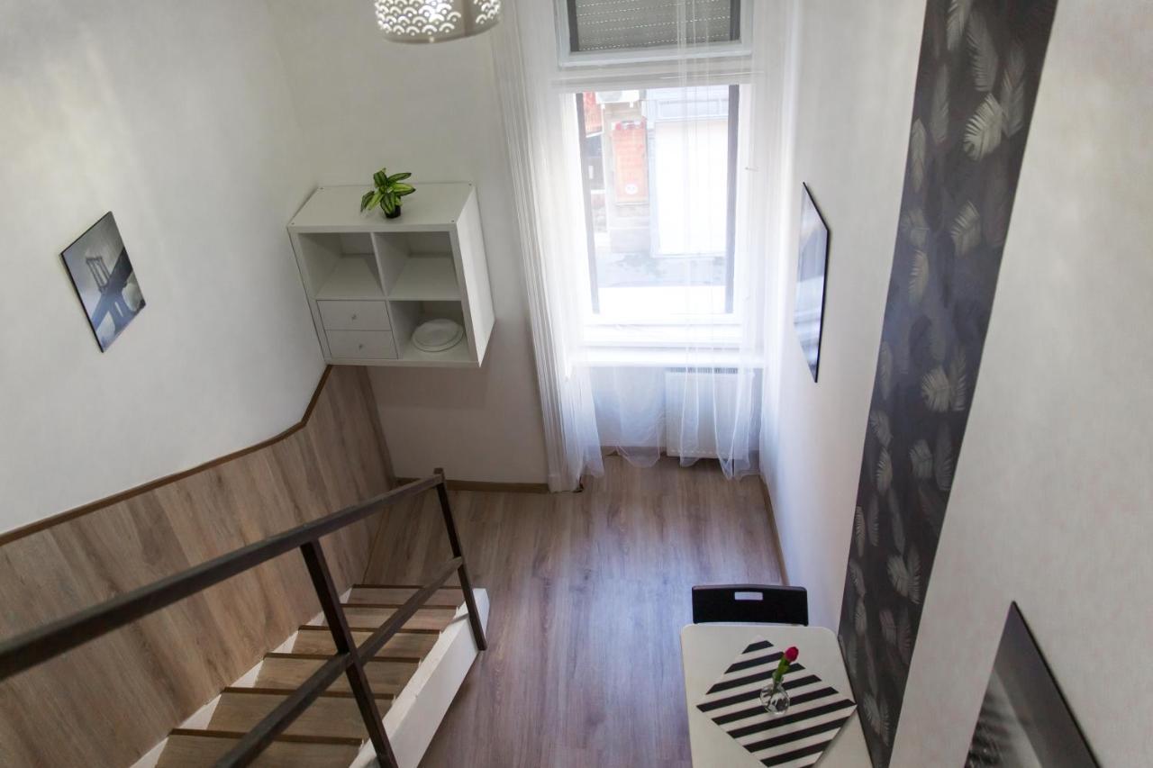 Central Budget Lofts Apartment Budapest Exterior photo