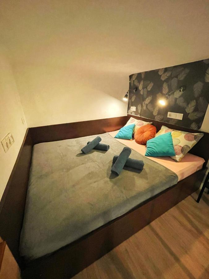 Central Budget Lofts Apartment Budapest Exterior photo