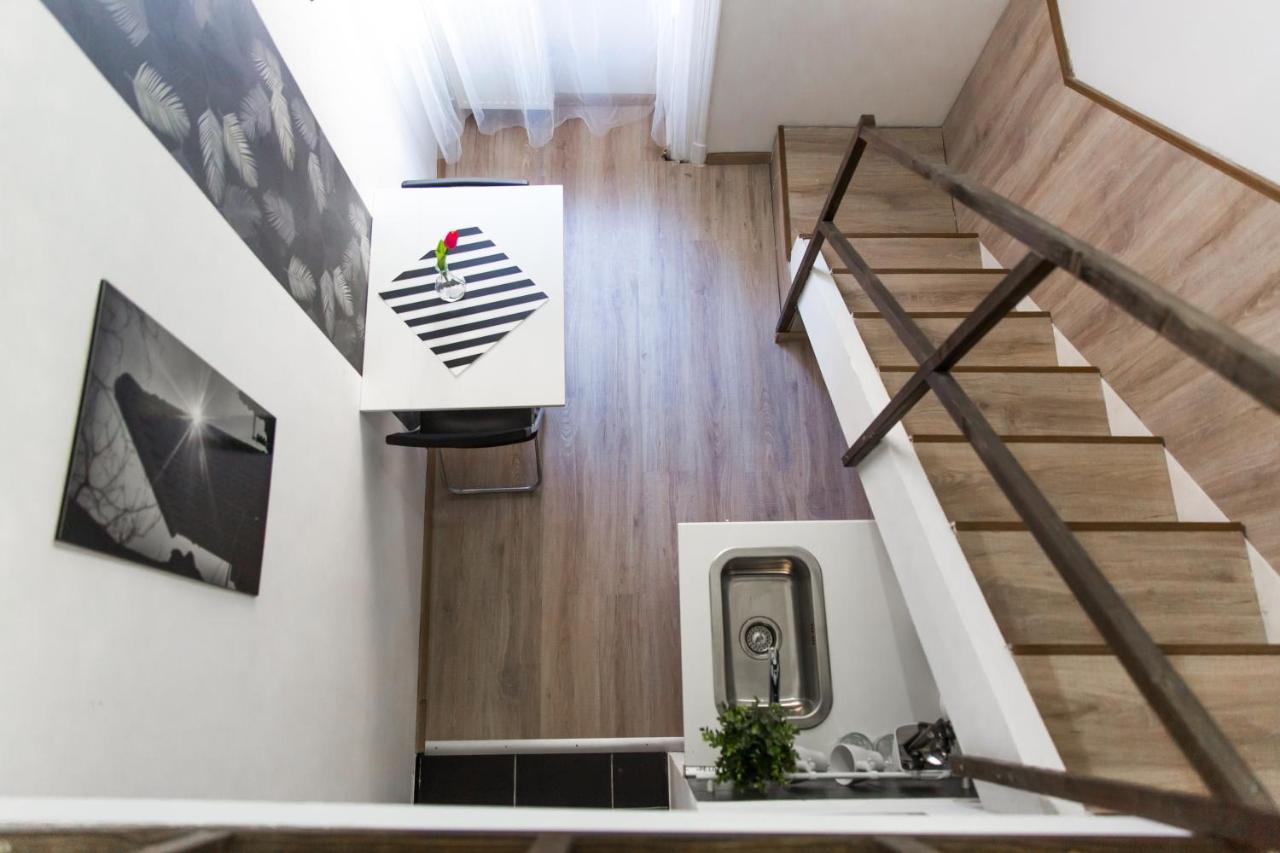Central Budget Lofts Apartment Budapest Exterior photo