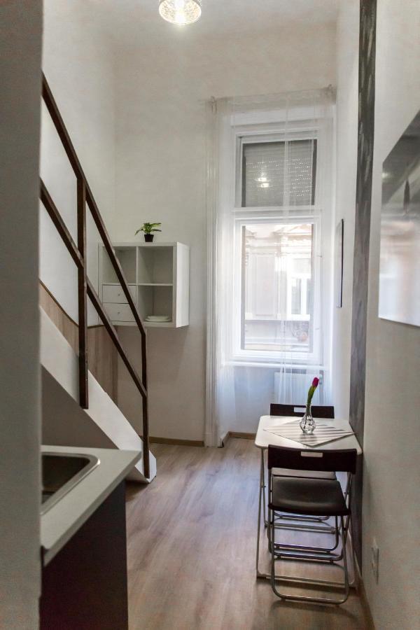 Central Budget Lofts Apartment Budapest Exterior photo